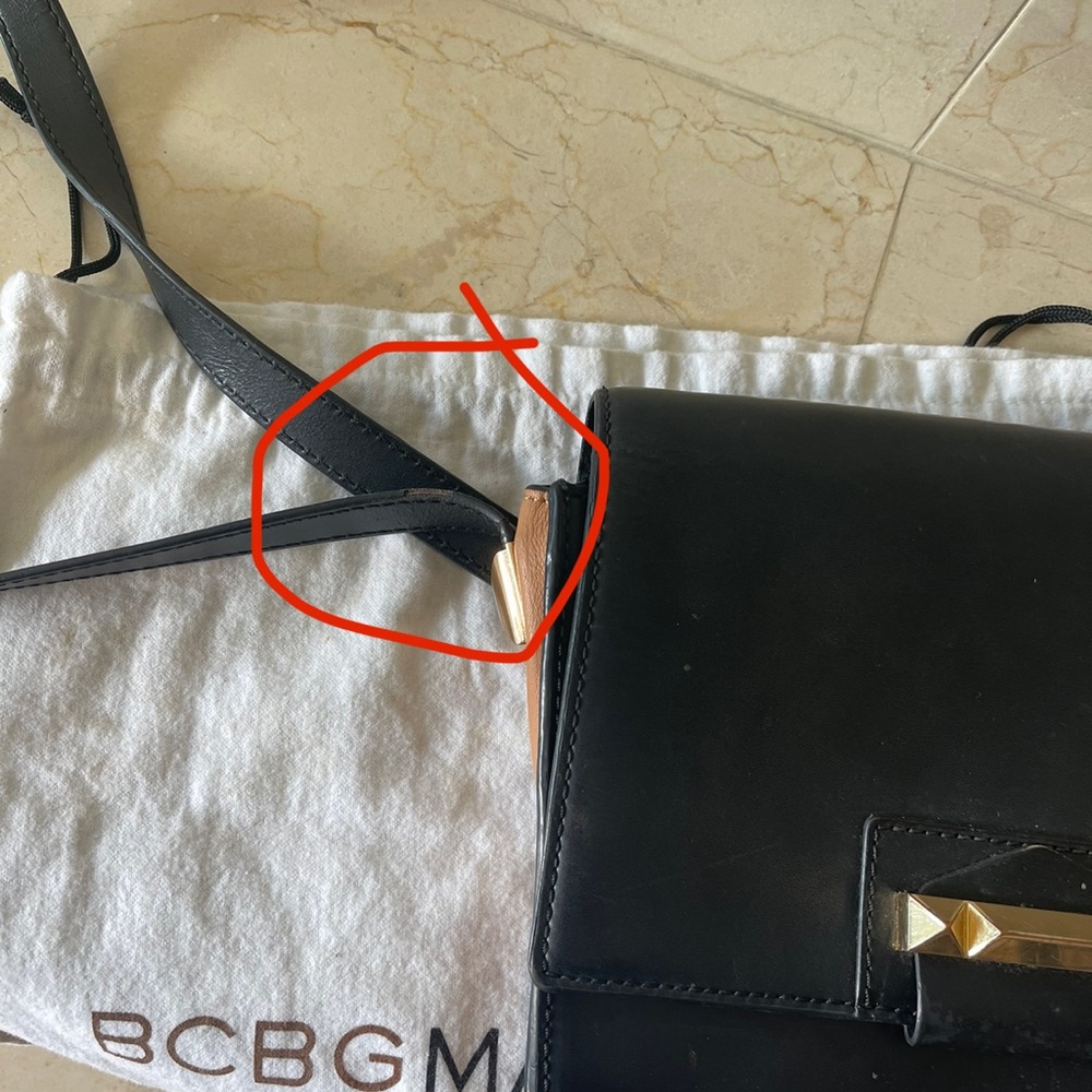 BCBG MaxAzria leather crossbody bag - Picture 15 of 16